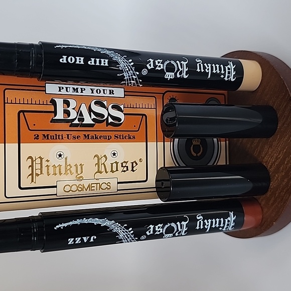 Pinky Rose Cosmetics Pumo Your Bass 2 Multi Use Makeup Sticks - Picture 4 of 8